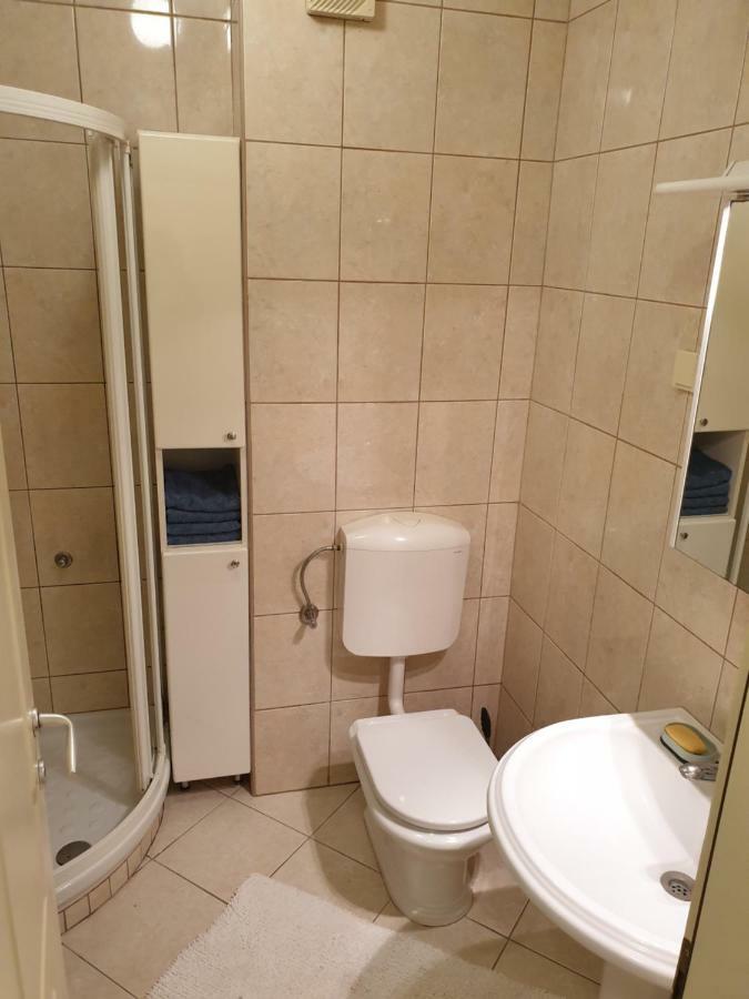 Stan Na Dan "Irina" Banja Luka Apartment Exterior foto